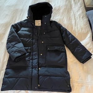 J Crew winter jacket, faux fur lined hood, pockets, inner drawstring. Size L.